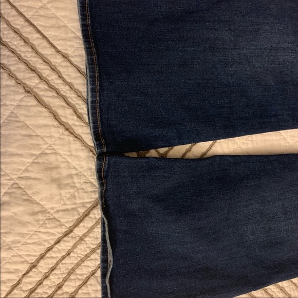 American Eagle 🦅 Kick Boot Jeans 👖 - Picture 6 of 6